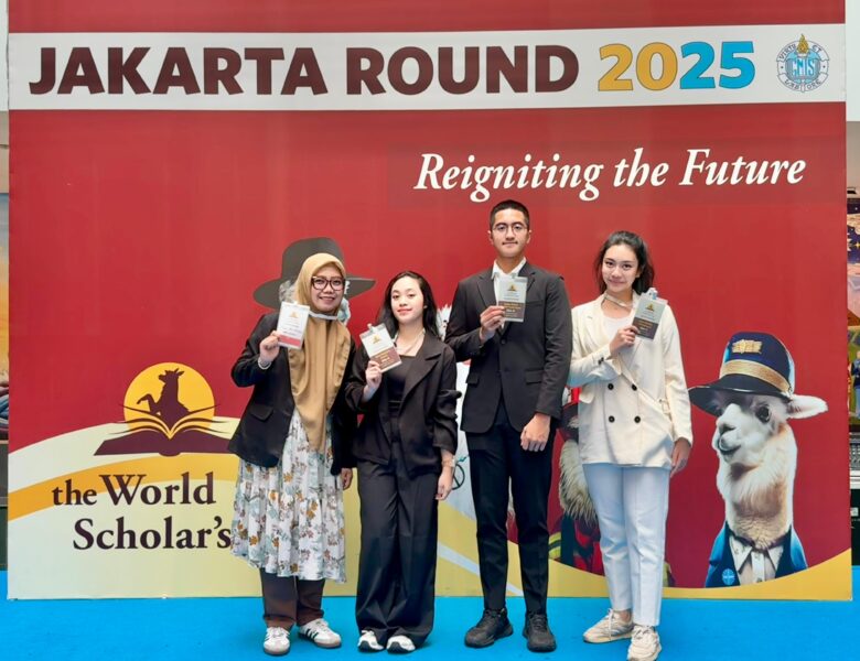 Delegasi SMA Labschool Kebayoran Bersinar di World Scholar’s Cup Jakarta Round 2025